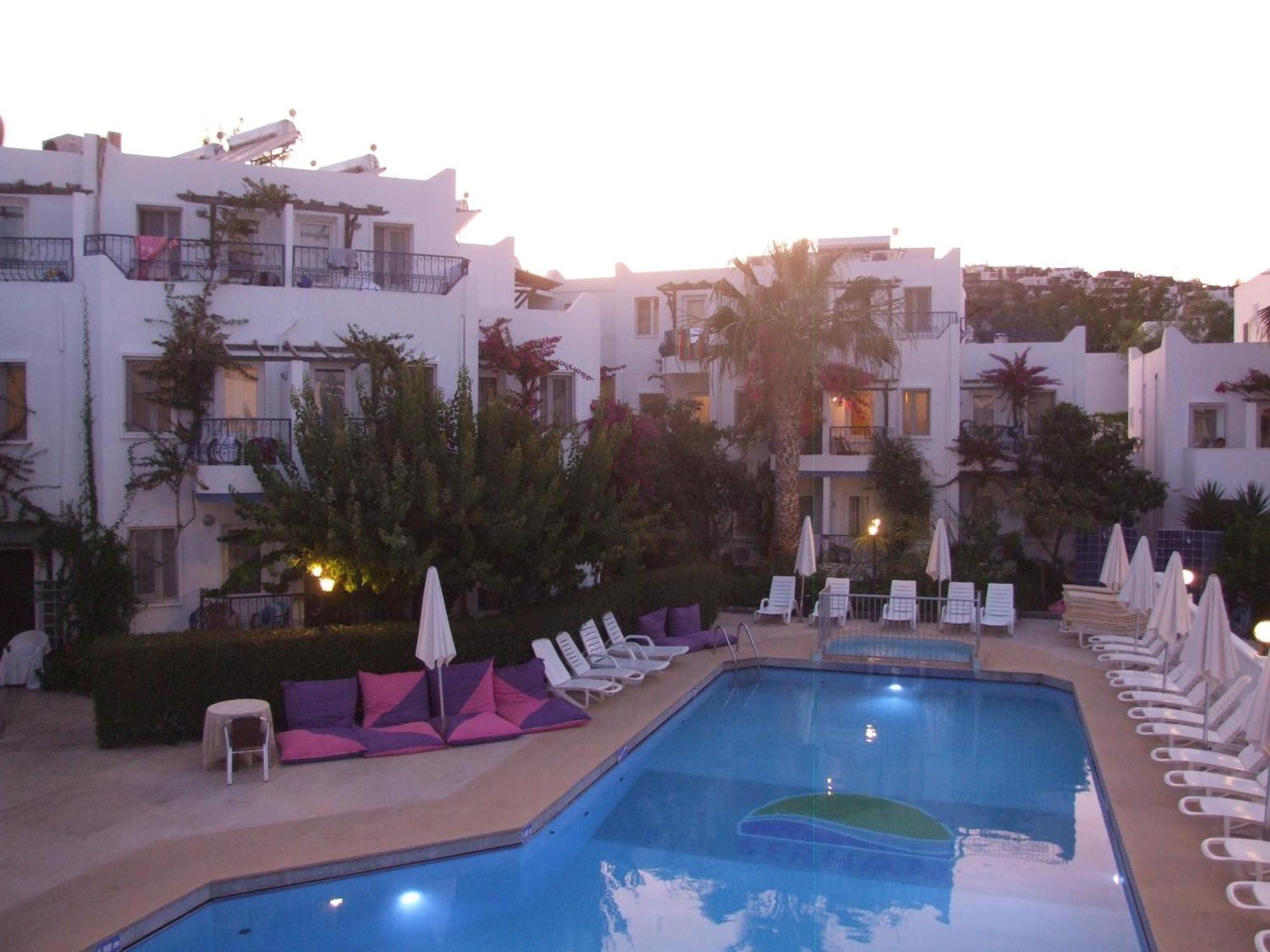 Serhan Hotel Gümbet Extérieur photo
