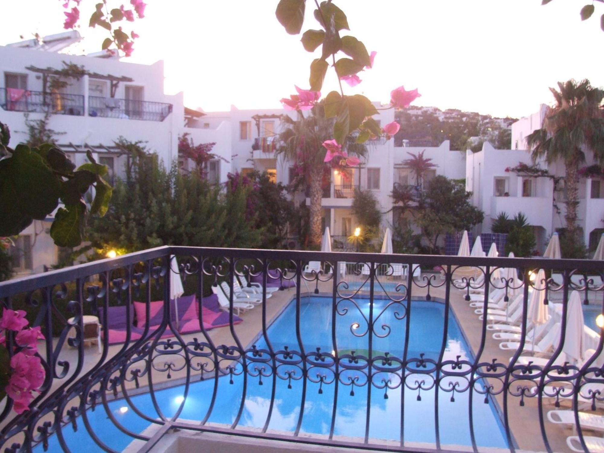 Serhan Hotel Gümbet Extérieur photo