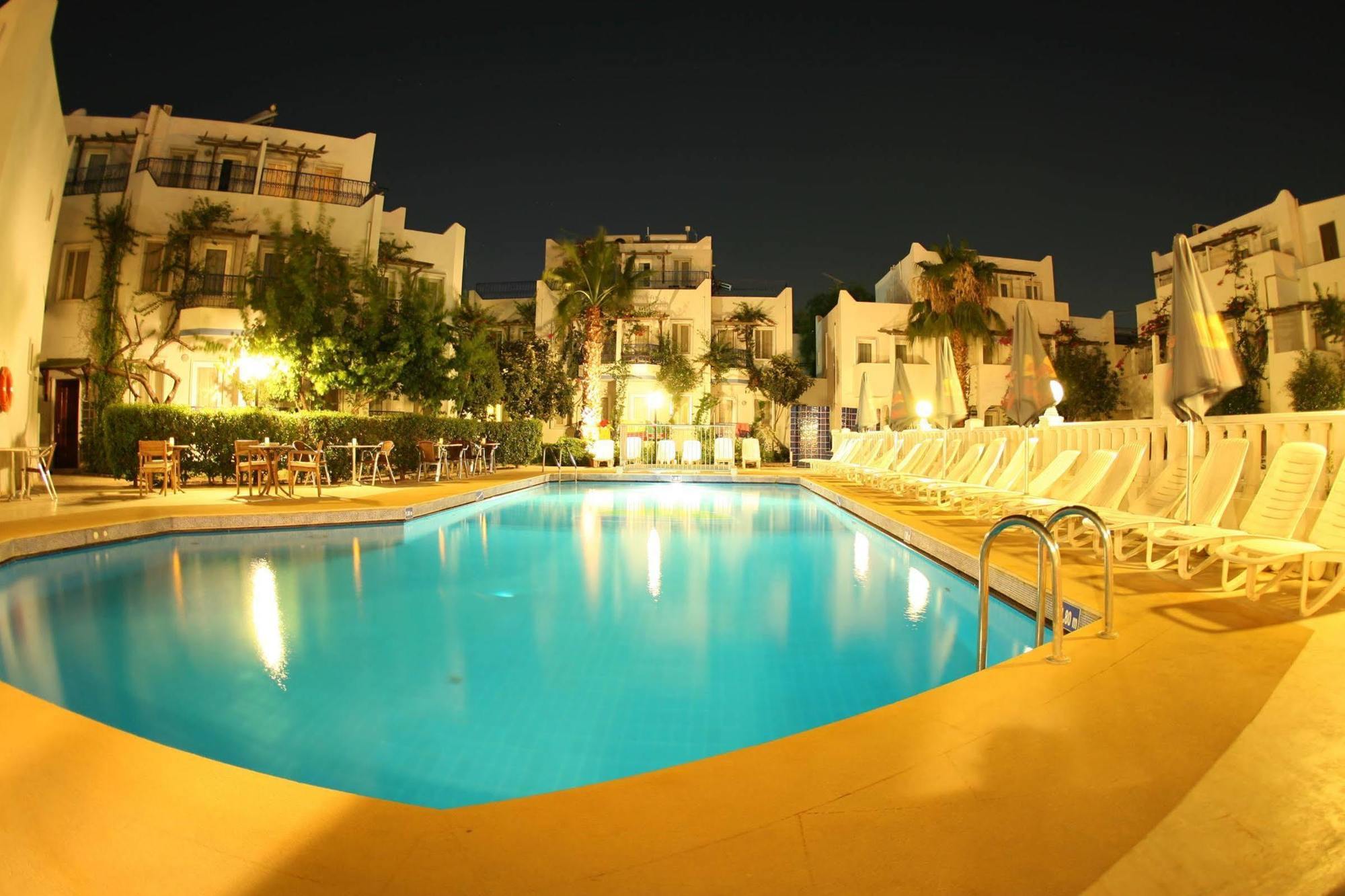 Serhan Hotel Gümbet Extérieur photo